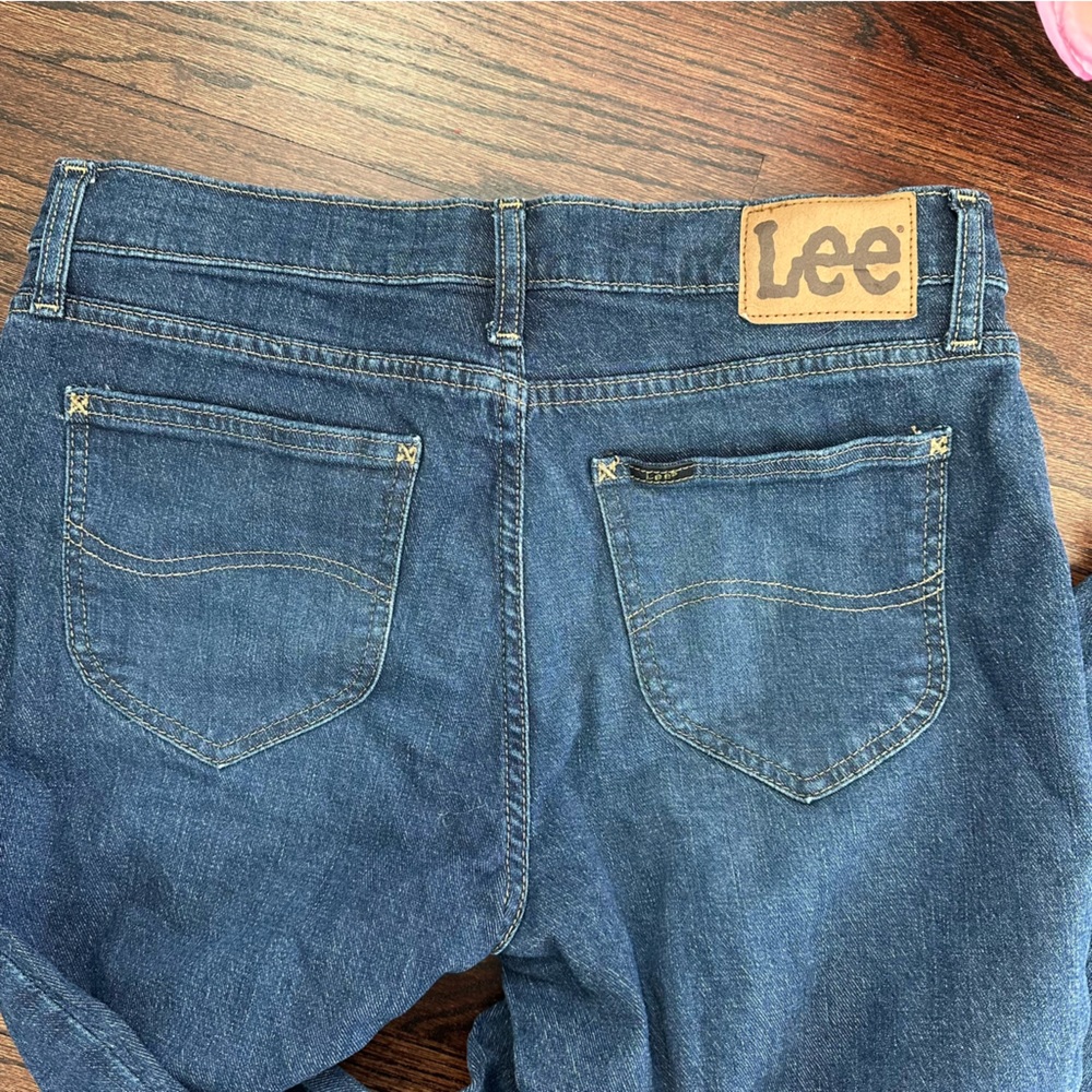 Lee Legendary Mid Rise Flare Jean, size 10S - Picture 5 of 6
